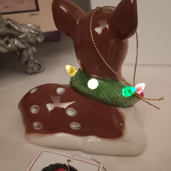Mr. Christmas Illuminated Deer Ornament - Picture 8 of 9